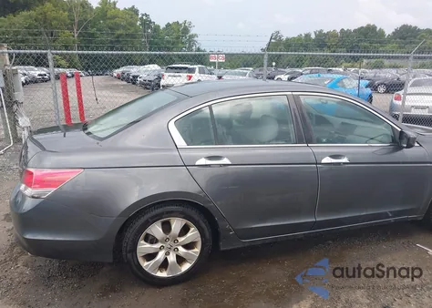 2008 Honda Accord 3.5 Ex-L из США, поврежденный, VIN 1HGCP36888A000620